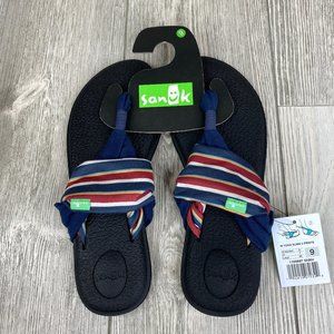 Sanuk Yoga Sling 2 with Stripe Pattern Size 9